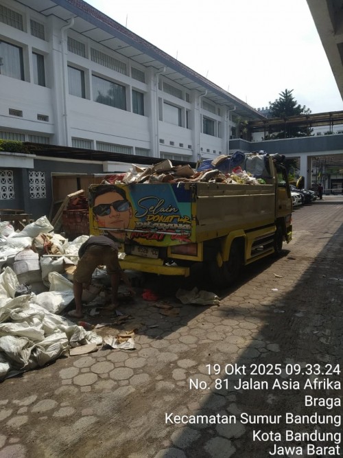 ALGIPIN CETAK PIN DI BANDUNG - CETAK PIN - BIKIN PIN - BUAT PIN, BISNIS DIGITAL BANDUNG - BRANGKAL - PUING - JASA  ANGKUT BUANG PUING BRANGKAL BANDUNG - ANGKUT BUANG BRANGKAL PUING BANDUNG JASA BUANG PUING BANDUNG